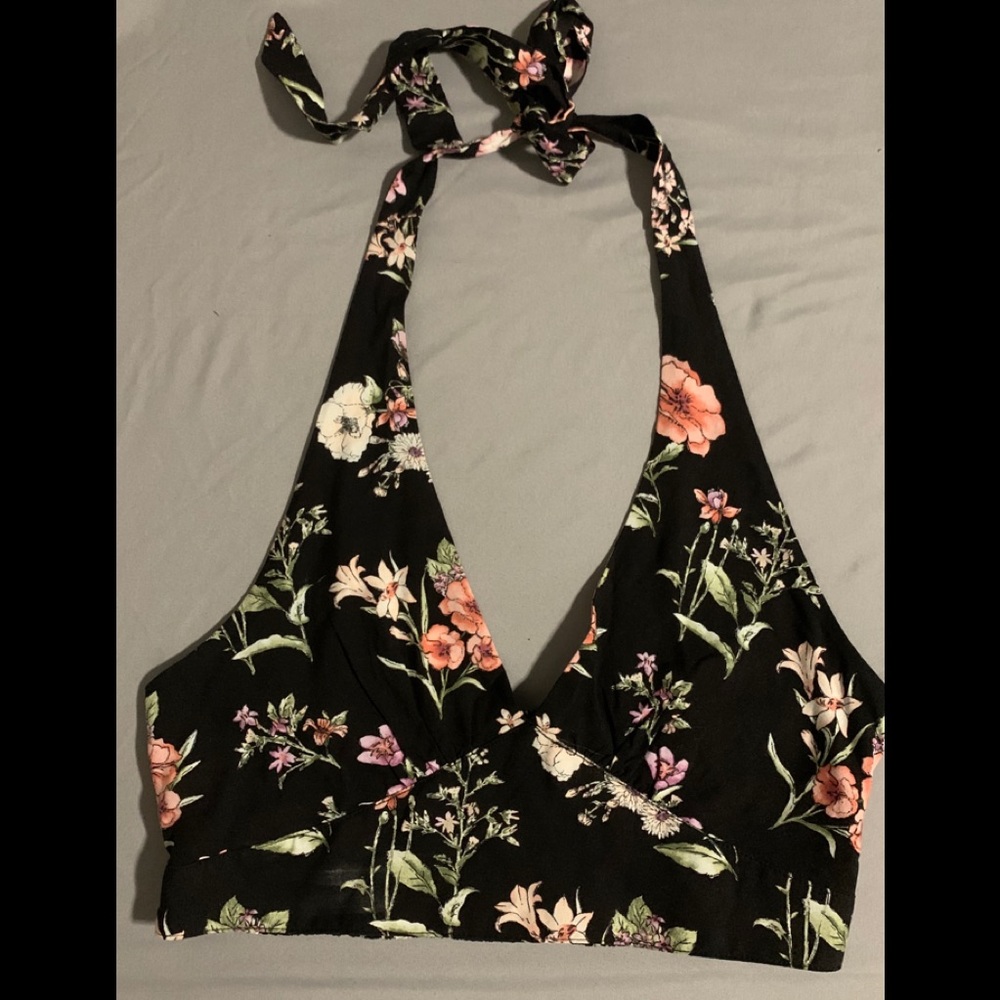 FOREVER 21 MEDIUM Floral Halter Blouse
